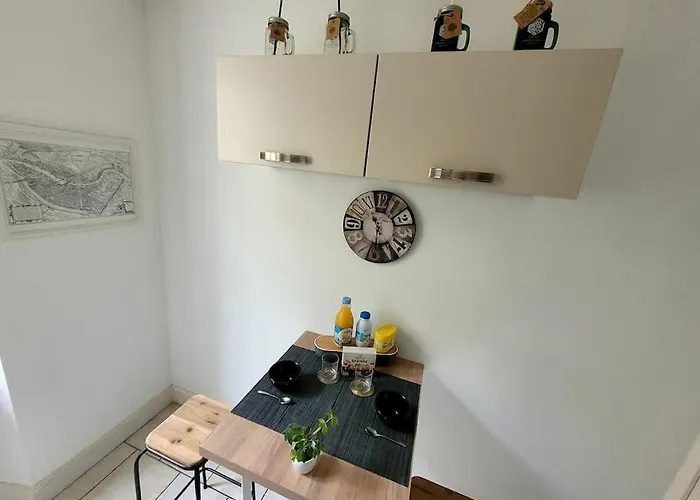 Dynastie 21 - 4 Personnes Centre Dijon